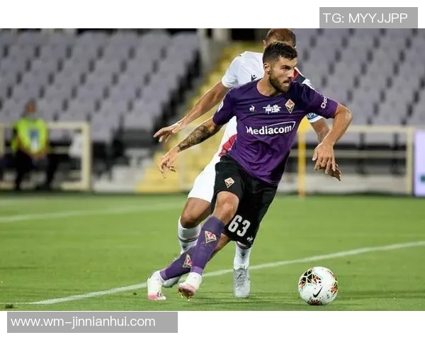 12月02日意甲焦点战佛罗伦萨主场迎战尤文图斯争夺三分