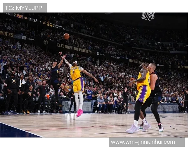 25日NBA湖人对掘金精彩全场集锦及比赛录像回顾分析